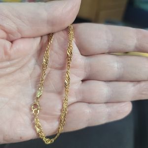 B104 14k Gold Singapore Bracelet